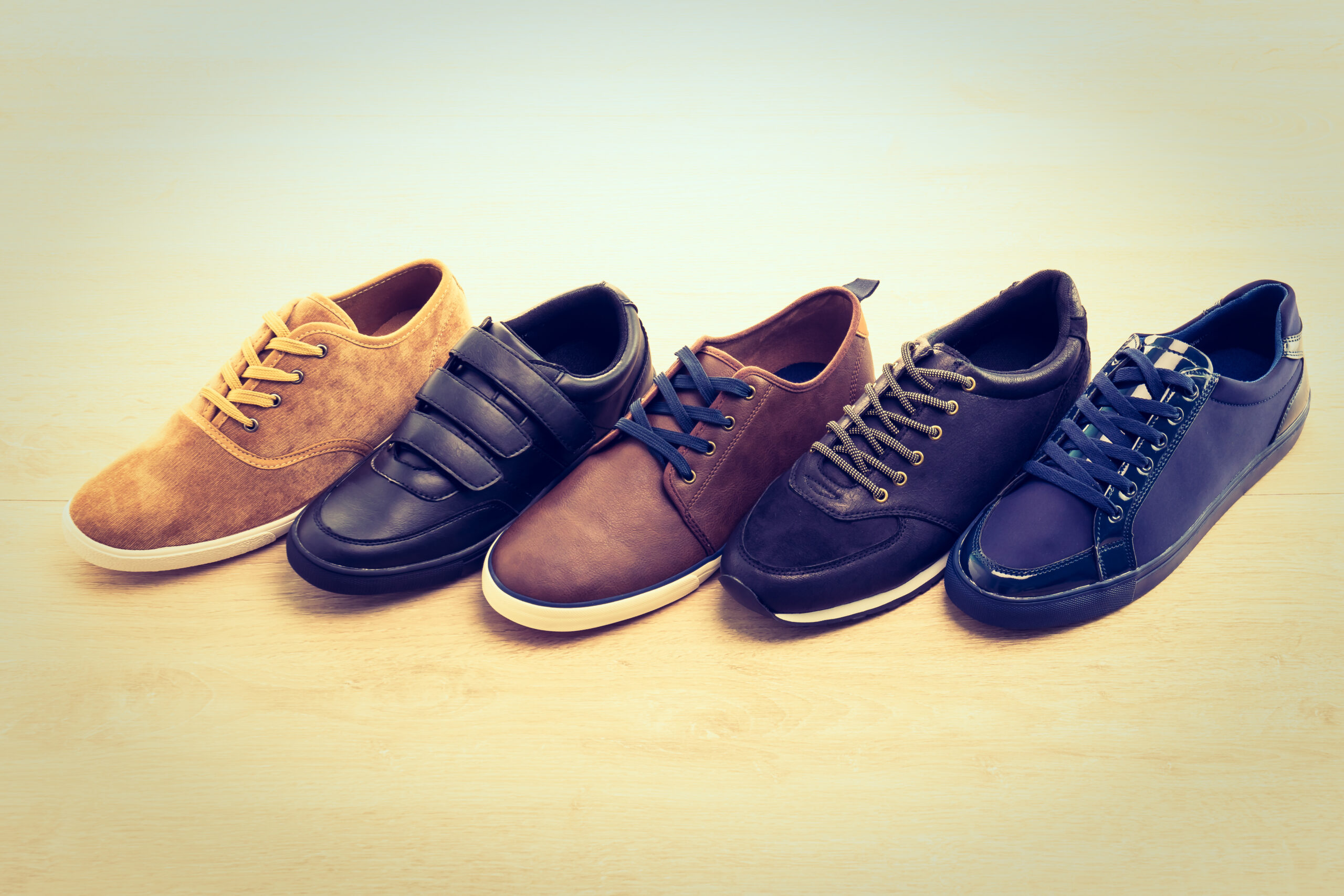 Men's Fashion With Sneakers: The Ultimate Style Guide