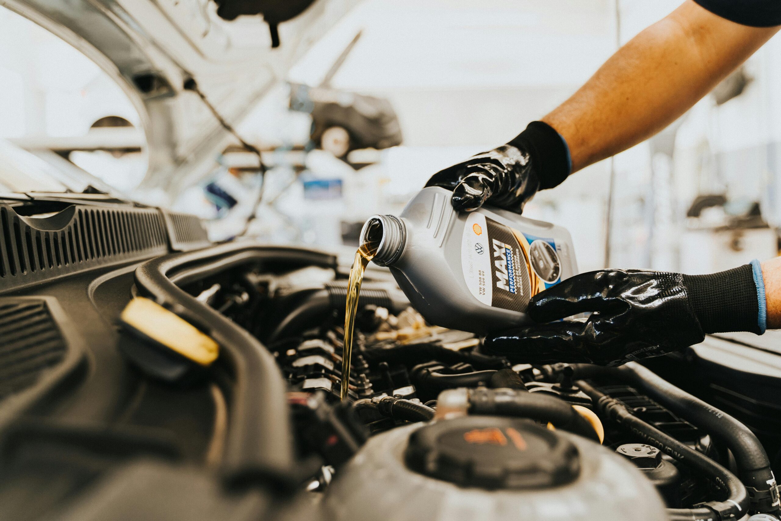 the-ultimate-guide-to-timely-car-oil-changes-keep-your-engine-running-smoothly